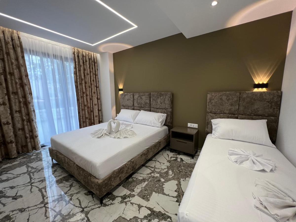Poseidon Hotel 2 Ksamil Extérieur photo